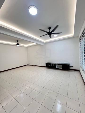 Kulai, Bandar Putra, Jalan Merak , 2"Storey, 22"x65", 4 BedRoom, G&G 5