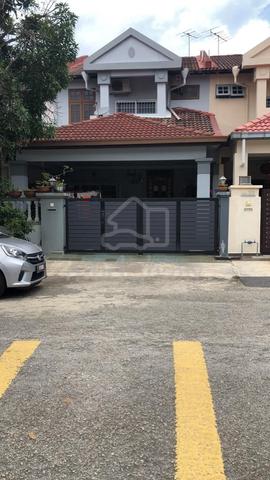 well kept double storey linked house in kuantan town 1