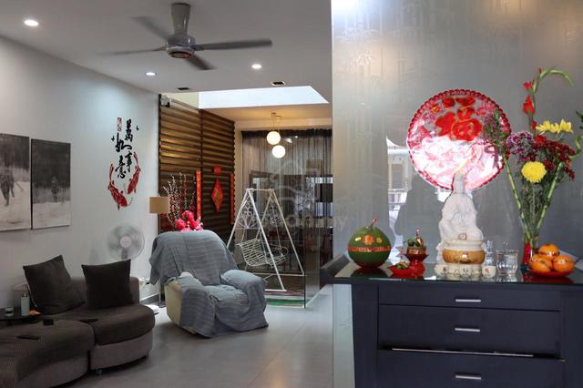 Double Sty Terrace At Air Itam, Concrete Flooring 1