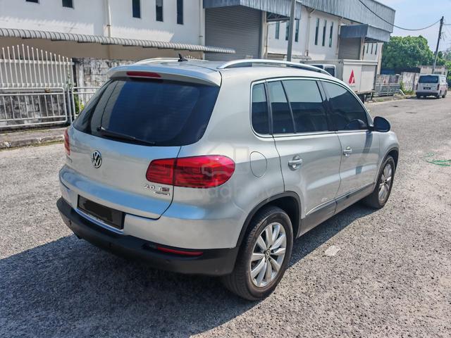 Volkswagen TIGUAN 2.0 Direct Owner Low Mileage - 5