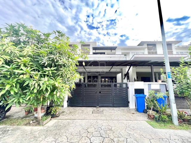 RENOVATED! Double Storey Taman Alam Indah Seksyen 33 Shah Alam 1