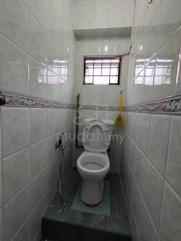 Single Storey Taman Desa Jaya Kepong Kuala Lumpur Menjalara for rent 5