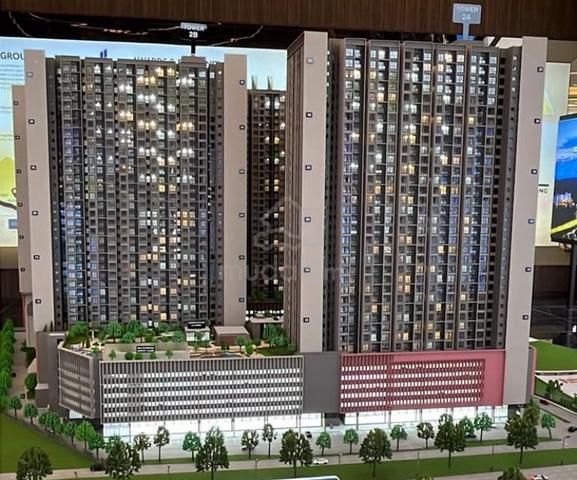 Parkland by The River 1