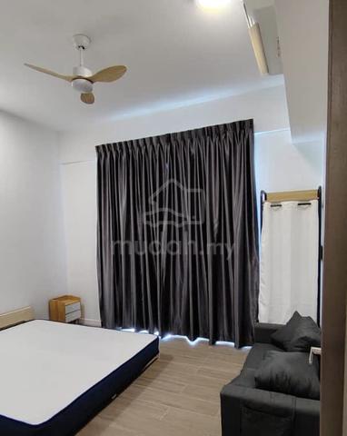 Bay Suites 1