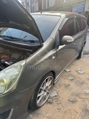 2013 Nissan GRAND LIVINA 1.8 CLASSIC/COMFORT (A) - 4