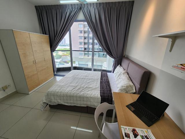 Premium Middle Room Designs Aurora Residence Puchong Near LRT 1