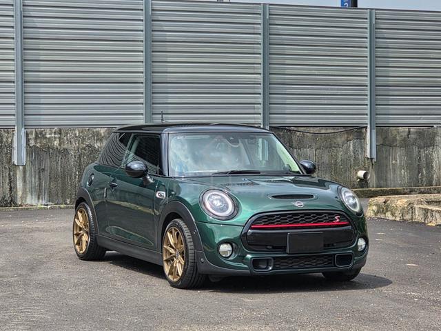 2018 Mini COOPER 2.0 S (F55 LCI) JCW (A) - 1