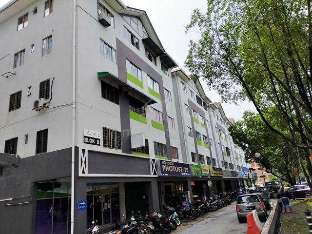 Vista Wira 1 & 2 1