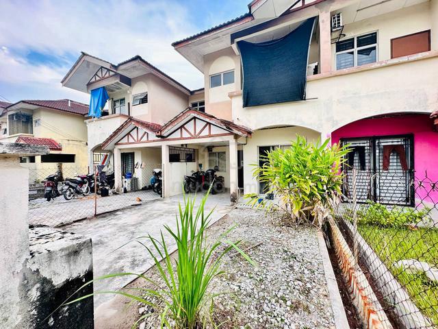 FACING OPEN Double Storey Alam Perdana Puncak Alam 1
