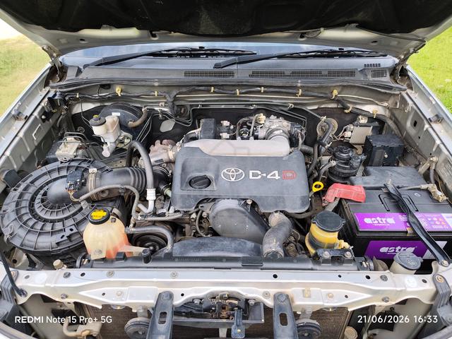 2012 Toyota HILUX 2.5 G (A) - 3