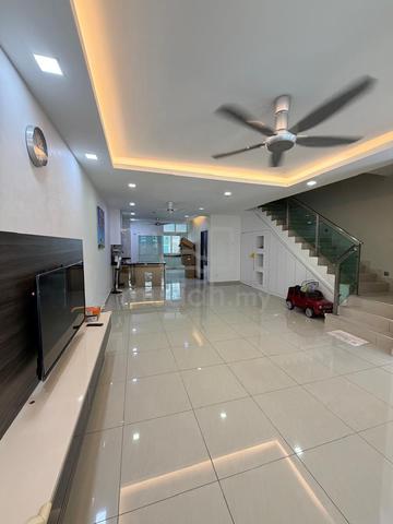 Rumah 2 Tingkat @ Bangi Avenue / UKM / Seri Putra 1