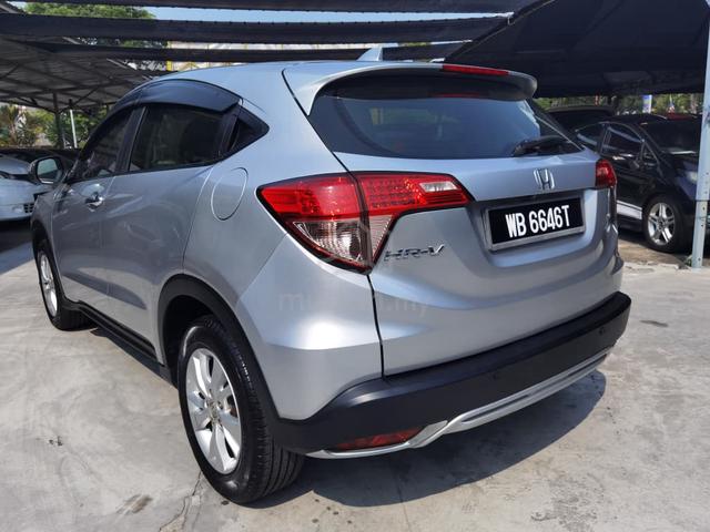 Honda HR-V 1.8 V Spec1 Owner Siap Tukarnama Nama - 5