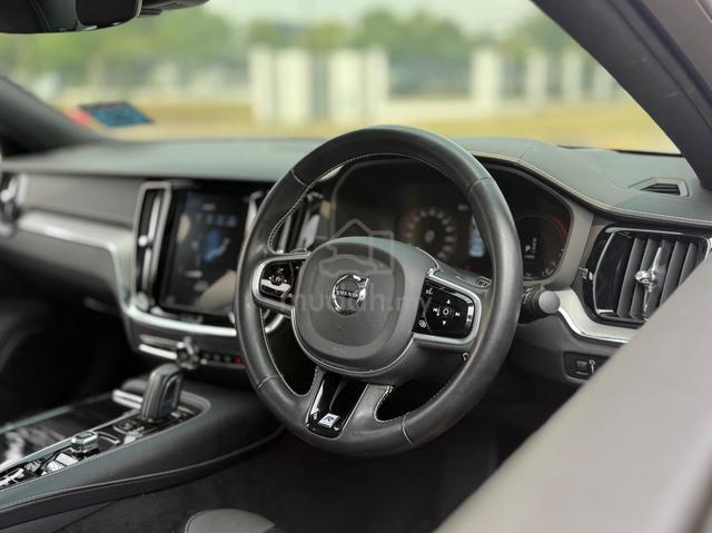 -2020- Volvo S60 2.0 T8 R-DESIGN MY19 (A) FULL LON - 5