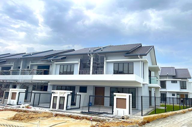 New 2-Storey Terrace House@Cyberjaya! RM50k Cashback available! 1