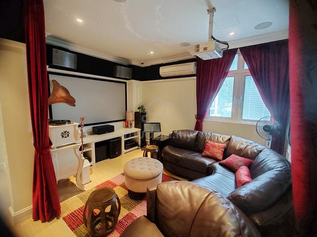 3 Story Bungalow at Lintang Minden - Gelugor 1