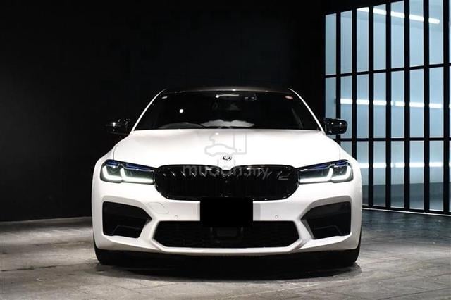 BMW M5 4.4 Competition / Carbon roof / H.Kardon - 3