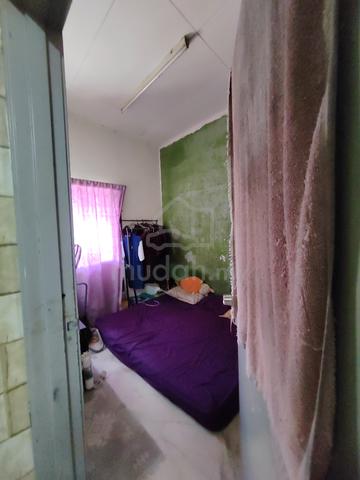 End Lot Single Storey Semi D Cluster, Jalan Murai Pantai Sepang Putra 3