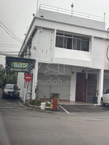 Shop Lot for Rent at Betong 1