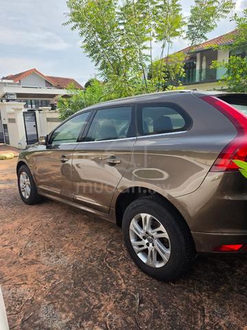 2015 Volvo XC60 2.0 T5 DRIVE E FACELIFT (A) - 2