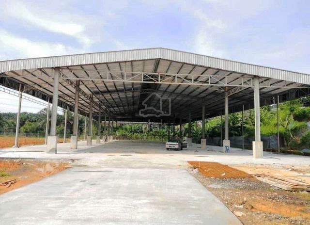 BELOW MARKET Kulai 5.38 acre medium sized industrial  factory FOR SALE 1