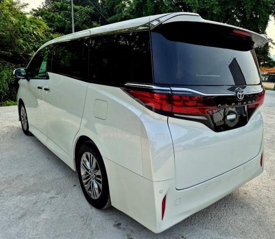 MILEAGE 119 KM 2024 Toyota ALPHARD 2.5 Z GRADE SA - 2