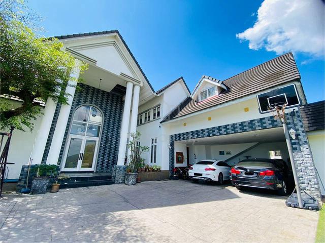 NICE VIEW 2 Storey Bungalow Bangi Golf Resort Bandar Baru Bangi 8R 6B 1