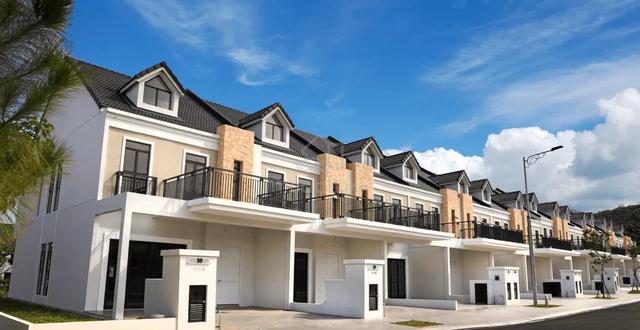 4R4B *Fully Furnished* 2-Storey Monet Springtime, Near KLIA/XMUM 1