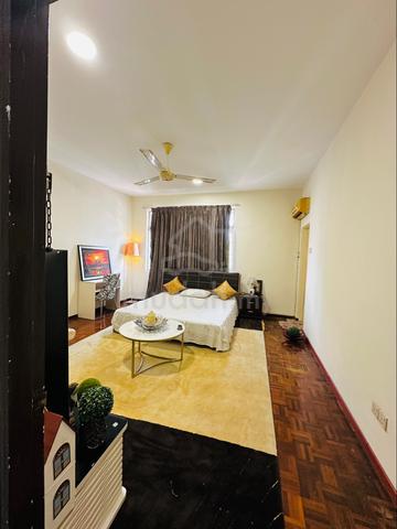 Large Master Room For Rent At Bandar Mahkota Cheras 1