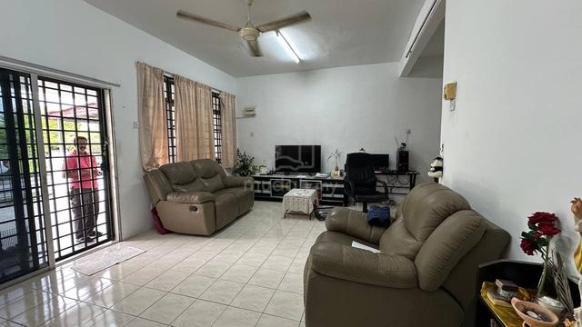 Menglembu Falim LeaseHold Double Storey Terrace House Sell 1