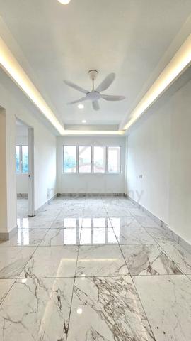 Taman Putra Budiman Flat 1