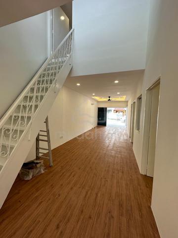 Renovated 1.5 Storey House @ Kepong Baru | 4 Bedrooms 1