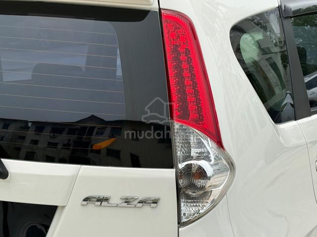 7 SEATER⭐3 YRS WARRNT⭐2011 Perodua ALZA 1.5 EZ (A) - 5