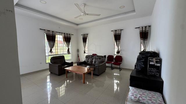 Room for rent near Miri Hospital 1