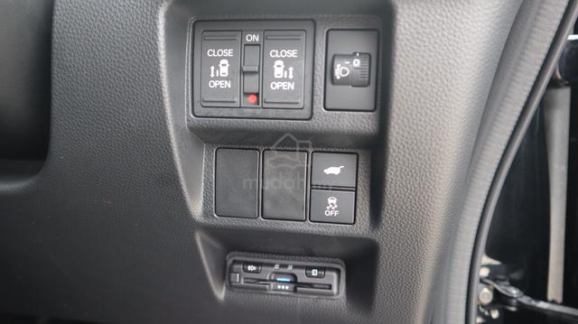 Honda STEPWAGON 1.5 FULL LOAN - 5