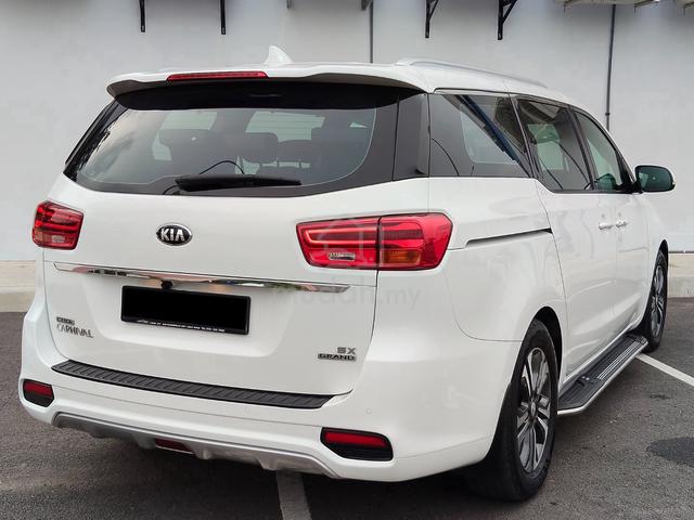 Kia GRAND CARNIVAL 2.2 SX⭐WARRANTY FULLOAN⭐ - 4
