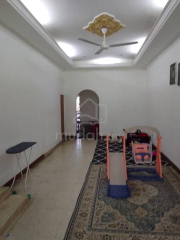 Selangor Klang Freehold Bungalow House For Sale 1