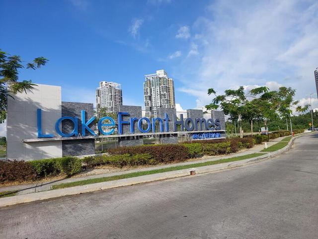 Lakefront Homes @ Cyberjaya 1