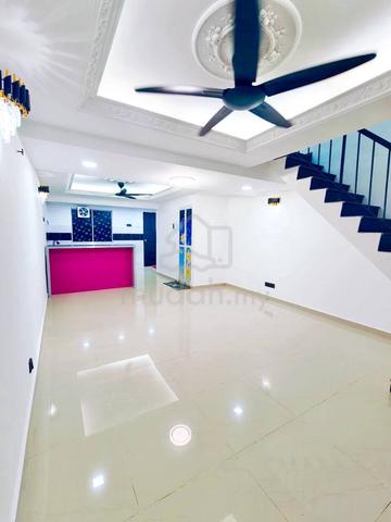 FACING OPEN | RENOVATED - 3 Storey House Taman Muda, Ampang 1