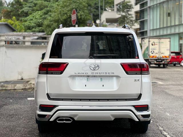 2025 Toyota LAND CRUISER 3.5L ZX PETROL (TURBO) - 4