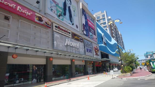 Oceanus Corner Fronting Main Road 1