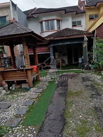 medium room  1