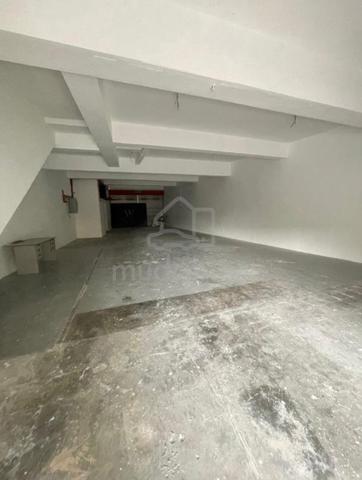 Ground floor shoplot @Bandar seri putra for rent 1