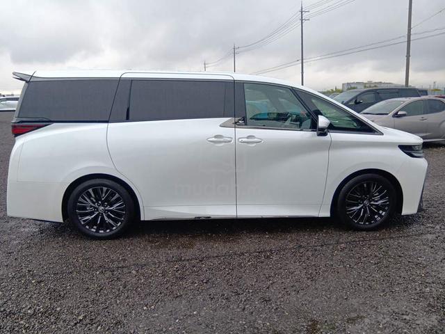 2023 BOOKNOW W/BLAC Toyota VELLFIRE 2.4 Z Premier - 4