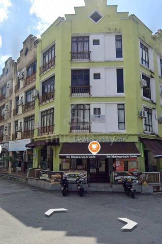 3-STOREY HOTEL CORNER LOT 📍 Bandar Hilir, Melaka for Sale 1