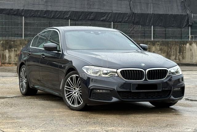 2020 Bmw 530i 2.0M-Sport Full Service At BMW - 1