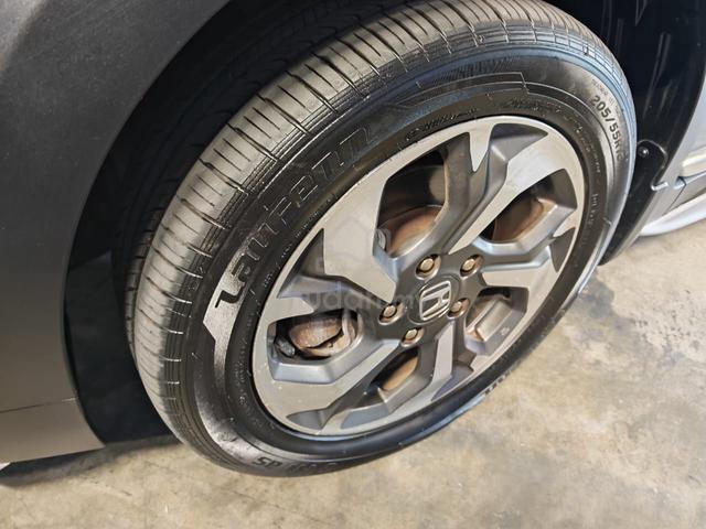2018Honda BR-V V-Spec 1.5(A)B/List Boleh LoanKedai - 4