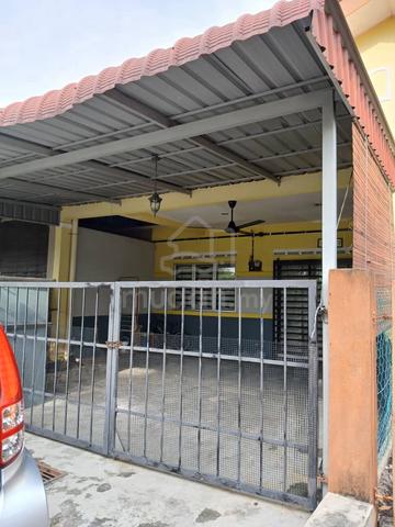 [FACING OPEN] Teres Setingkat Taman Langat Murni Banting 1