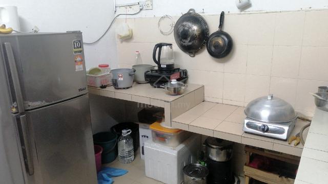 Master bedroom untuk disewa (sharing) 1