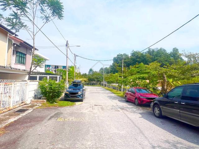 FREEHOLD RENO 2 Storey Terrace Taman Puncak Saujana Seksyen 5 Kajang 1