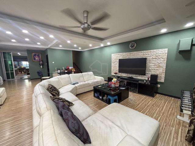 Casa Palma l 3Storey l Furnish l Kolombong l Damaisari l Casablanca 1